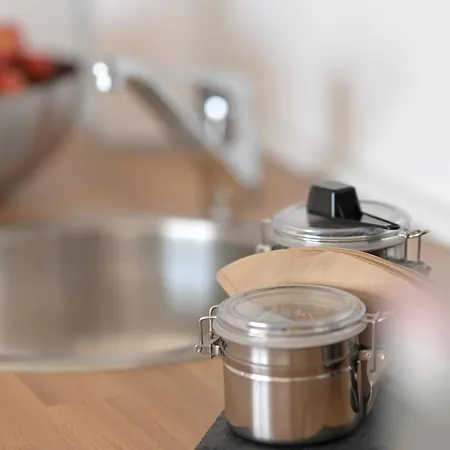 Gaestehaus Hegerweg 2, *