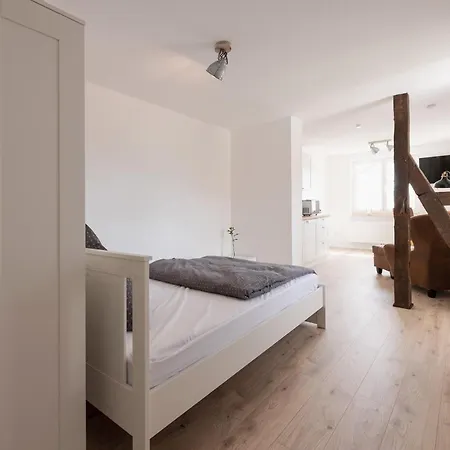 Gaestehaus Hegerweg 2, * Calden