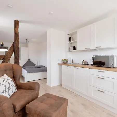 公寓 Gaestehaus Hegerweg 2, Calden