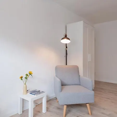 Gaestehaus Hegerweg 2, *