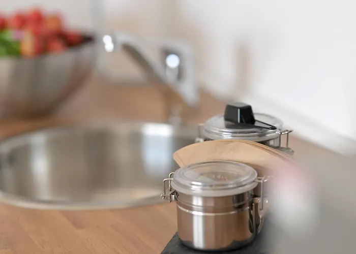 Gaestehaus Hegerweg 2, *