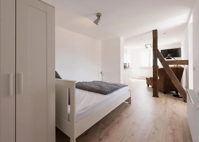 Gaestehaus Hegerweg 2, * Calden