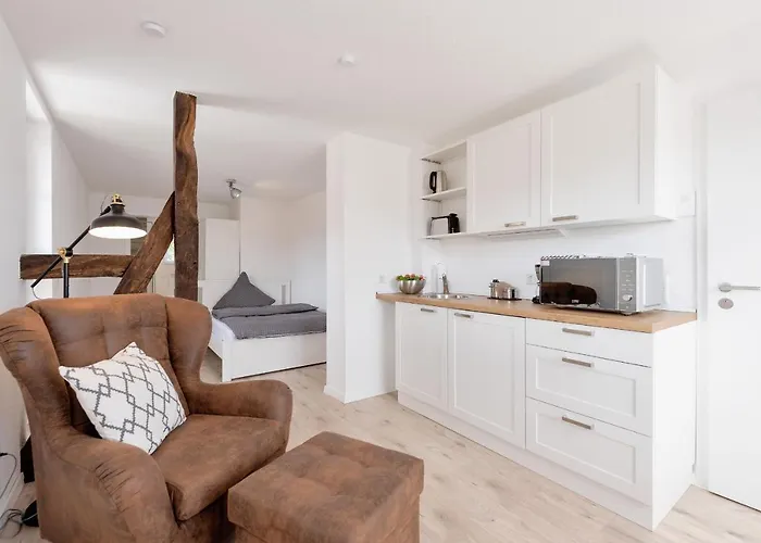 Appartement Gaestehaus Hegerweg 2, Calden